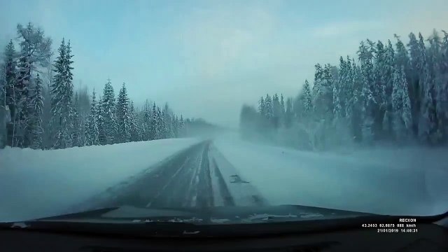 Le piège des routes enneigées en Russie
