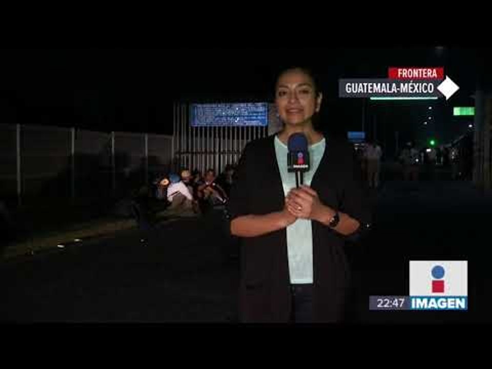 La caravana migrante ya está en la frontera con México; les ponen brazaletes al cruzar el país