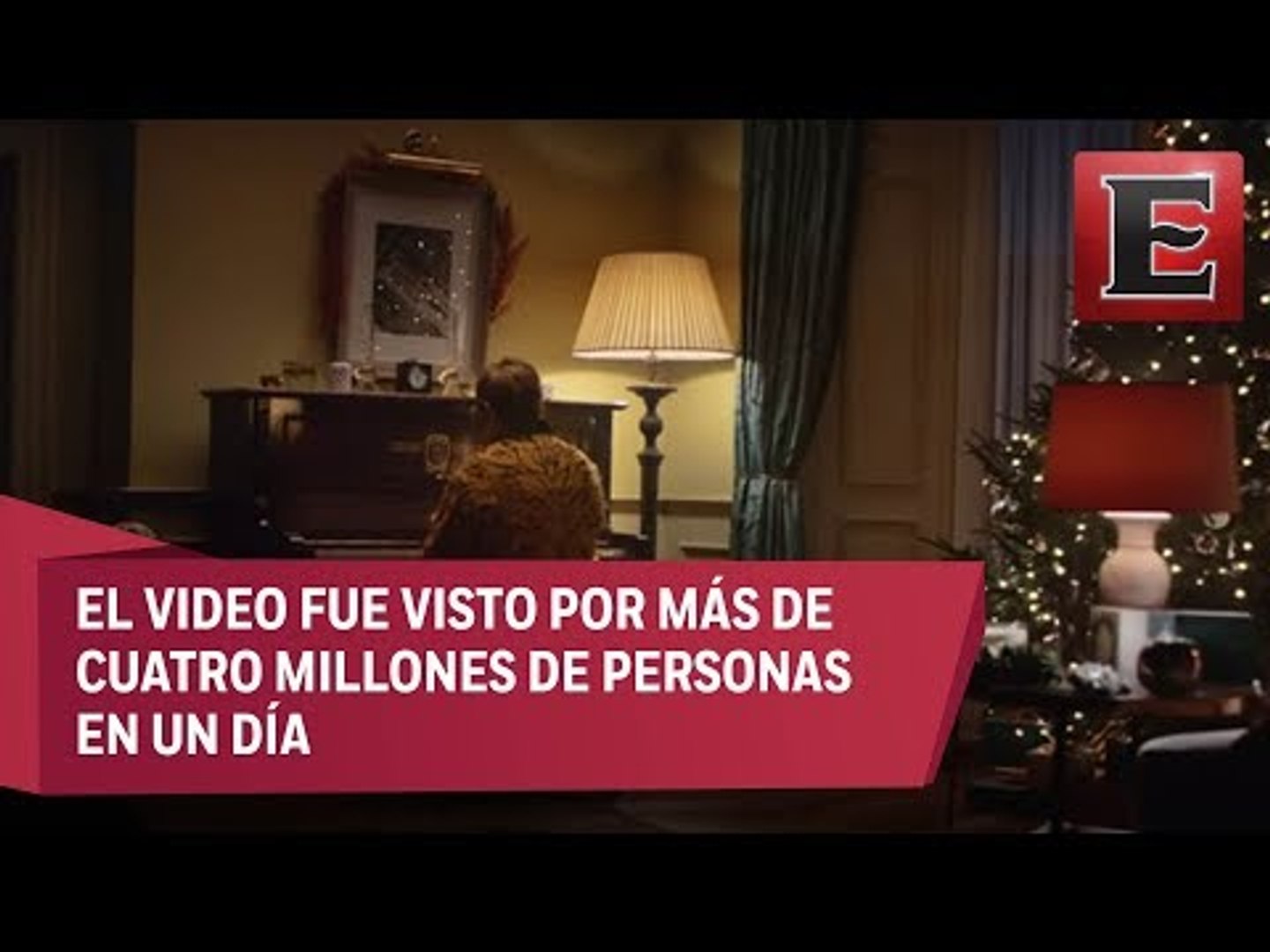 Elton John conmueve con anuncio navideño