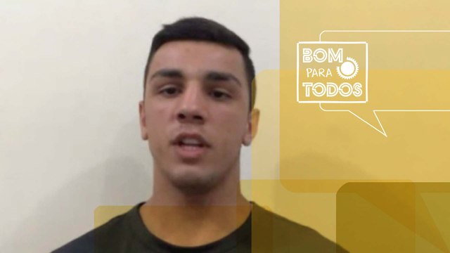 Jovem boxeador, de 17 anos, vê planos inviabilizados com corte de bolsa