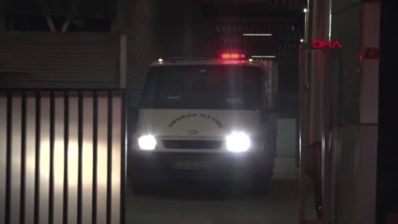 Tem Otoyolunda Meydana Gelen Kazada Kamyon Sürücüsü Hayatını Kaybetti