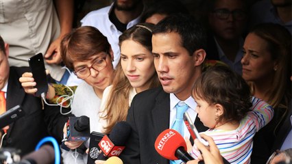 فنزويلا.. صراع السلطة بين غوايدو ومادورو