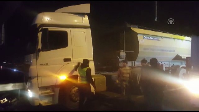 Hafriyat kamyonunun tankerle çarpışması - İSTANBUL