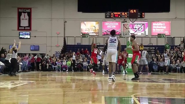 Justin Bibbs drills the trey