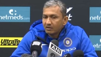 Sanjay Bangar says, We played below our potential level and boys realise it | OneIndia News