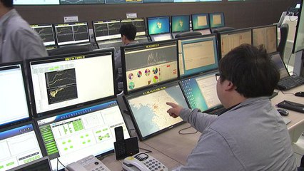 데이터 폭증 대비..."명절 연휴 반납해요" / YTN