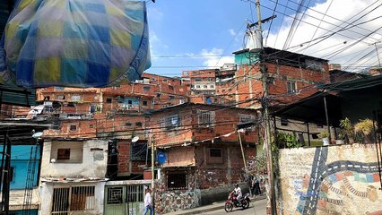 Venezuela: si aggrava crisi sanitaria, Maduro "no corridoio umanitario"