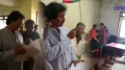 ಸೊರಬದ ತಾಲ್ಲೂಕು ಕಚೇರಿಗೆ ಧಿಡೀರ್ ಆಗಮಿಸಿದ ಕುಮಾರ್ ಬಂಗಾರಪ್ಪ  | Oneindia Kannada