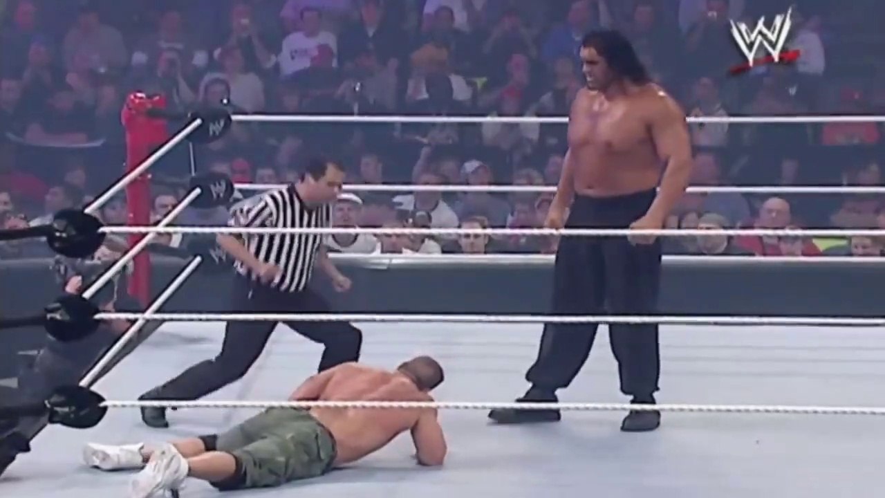 When confronted by the giant Indian Cali all the giant wrestlers !!!! John Cena Cm Bank Triple H and more