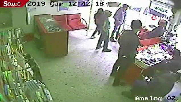 Şişen cep telefonu bataryası bomba gibi patladı