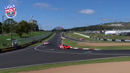 12H Bathurst 2019  FP2 Van Gisbergen and Dalla Lana  Collide