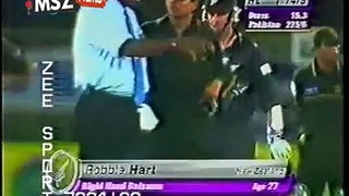Shoaib Akhtar Brutal bowling vs New Zealand 6-17 at Karachi 1st ODI 2002
