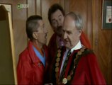 ChuckleVision - S12, E7: Mayor Today, Gone Tomorrow