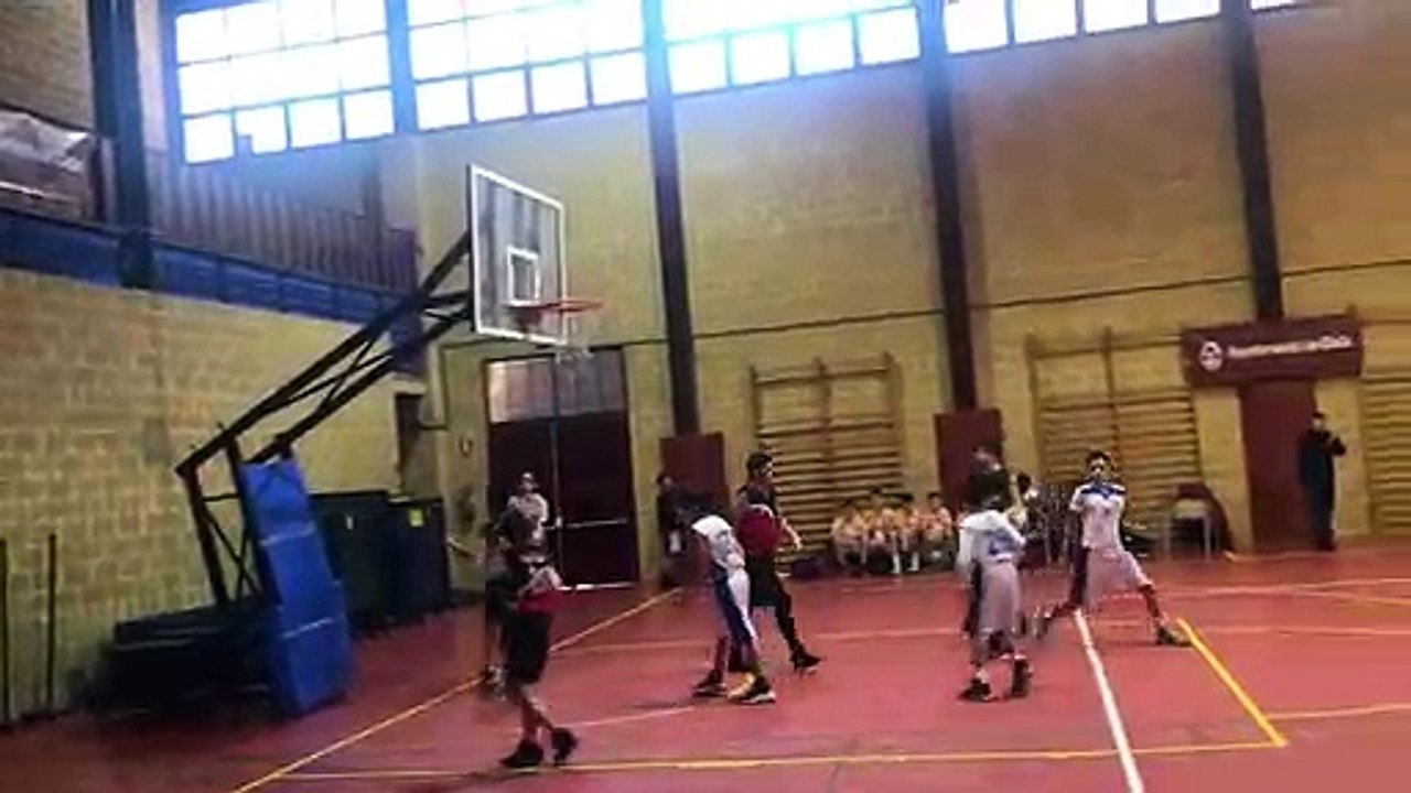 ROBERTO SAN JOSE. CB CHIPIONA INFANTIL