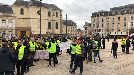 Gilets jaunes. Circulation du tram interrompue.