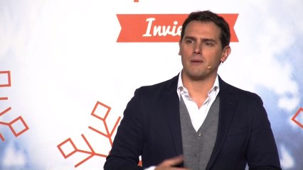 Rivera: "No podemos renunciar ni a un palmo de este país".