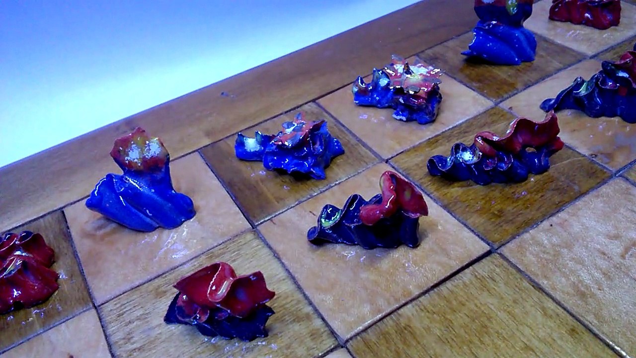 Ebay 90115 Radioactive Mutant Ceramic Chess Players