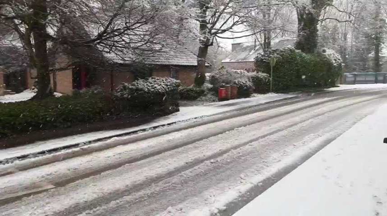 Piéton : chutes de neige abondantes