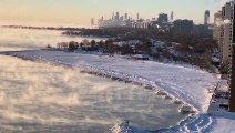 Le lac Michigan pendant une vague de froid