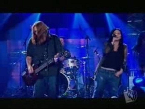 Seether Feat. Amy Lee of Evanescence - (Video) - Broken (Liv
