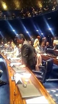 Do Val: Renan Calheiros na presidência vai envergonhar o Brasil