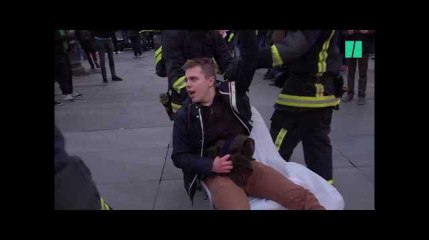 Le président d'un syndicat lycéen se dit blessé par un tir de LBD lors de l'acte XII