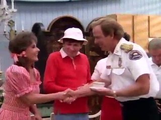 Baywatch S02E16 Now Sit Right Back And Youll Hear A Tale