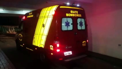 Mulher é encaminhada à UPA ao se envolver em colisão no Parque São Paulo