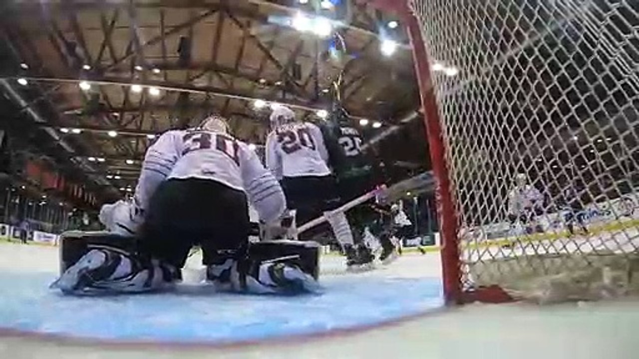 WHL Prince Albert Raiders 4 defeat Moose Jaw Warriors 3