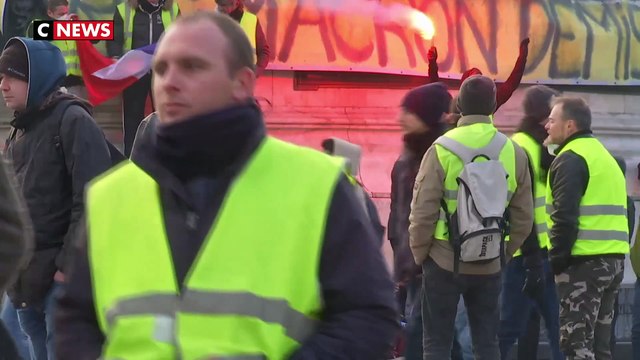 «Gilets jaunes» : une journée ponctuée de dérapages