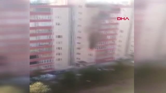 Kahramanmaraş Evdeki Yangında 5 Kişi Dumandan Etkilendi