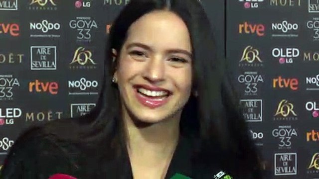 Rosalía, ante su incursión en el cine con Penélope Cruz