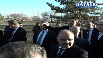 (3 Şubat 2019) ÇEVRE VE ŞEHİRCİLİK BAKANI MURAT KURUM, "KAYSERİ DÜNYA ŞEHİRLERİYLE YARIŞIYOR"