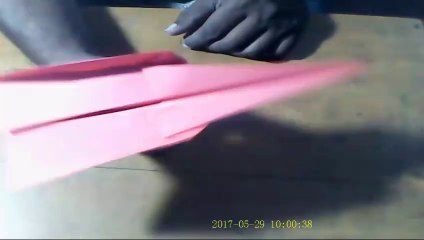 How To Make A Paper Plane That Really Flies Far || Tutorial-1