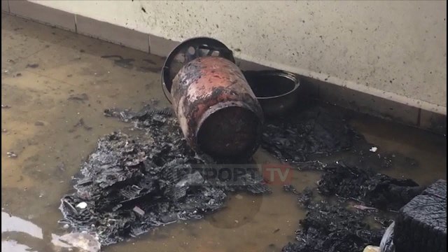 Shpërthen bombola e gazit, flakët përfshijnë apartamentin Fier, nuk ka të lënduar
