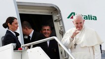 Papst beginnt Besuch auf Arabischer Halbinsel