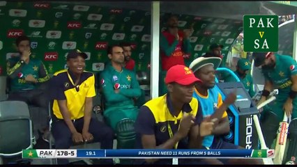 Shoaib Malik bowled in last over