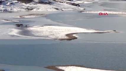 Adıyaman Çelikhan'da, Çat Barajı Dondu