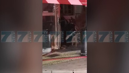 GREQI, TRE GRA HUMBEN JETEN NGA NJE SHPERTHIM I FUQISHEM - News, Lajme - Kanali 7