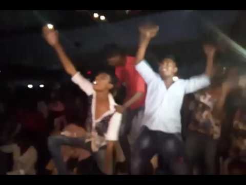 Public Reaction on Rajni's entry in the film Kabali at Arora theatre | Kabali Songs | Kabali Online