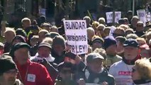 Taxistas y pensionistas piden una subida de las pensiones