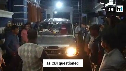 Mamata Banerjee continues dharna, CBI to approach SC