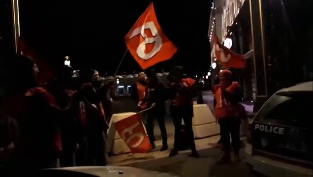 Manifestation de FO devant la préfecture à Nancy... à 5 heures du matin !