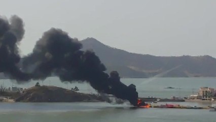 군산 대장도 선착장에 불...인명피해 없어 / YTN