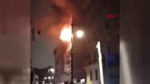 Dha Dış - Moskova'da Tarihi Binada Çıkan Yangında 4 Kişi Hayatını Kaybetti