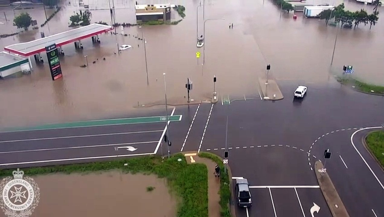 Jahrhundertflut in Australien löst Krokodilalarm aus