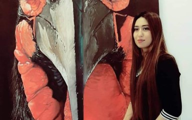 Burun estetiği sonrası rahatsızlanan Leyla, yaşamını yitirdi