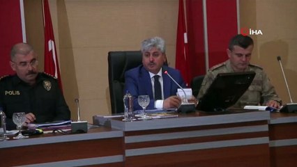 - Hatay Valisi Doğan: “31 Mart seçimlerinde Suriyeliler sokağa çıkarılmayacak”