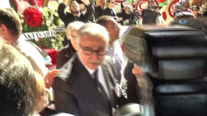 - Denktaş’ın eşi son yolculuğuna uğurlandı