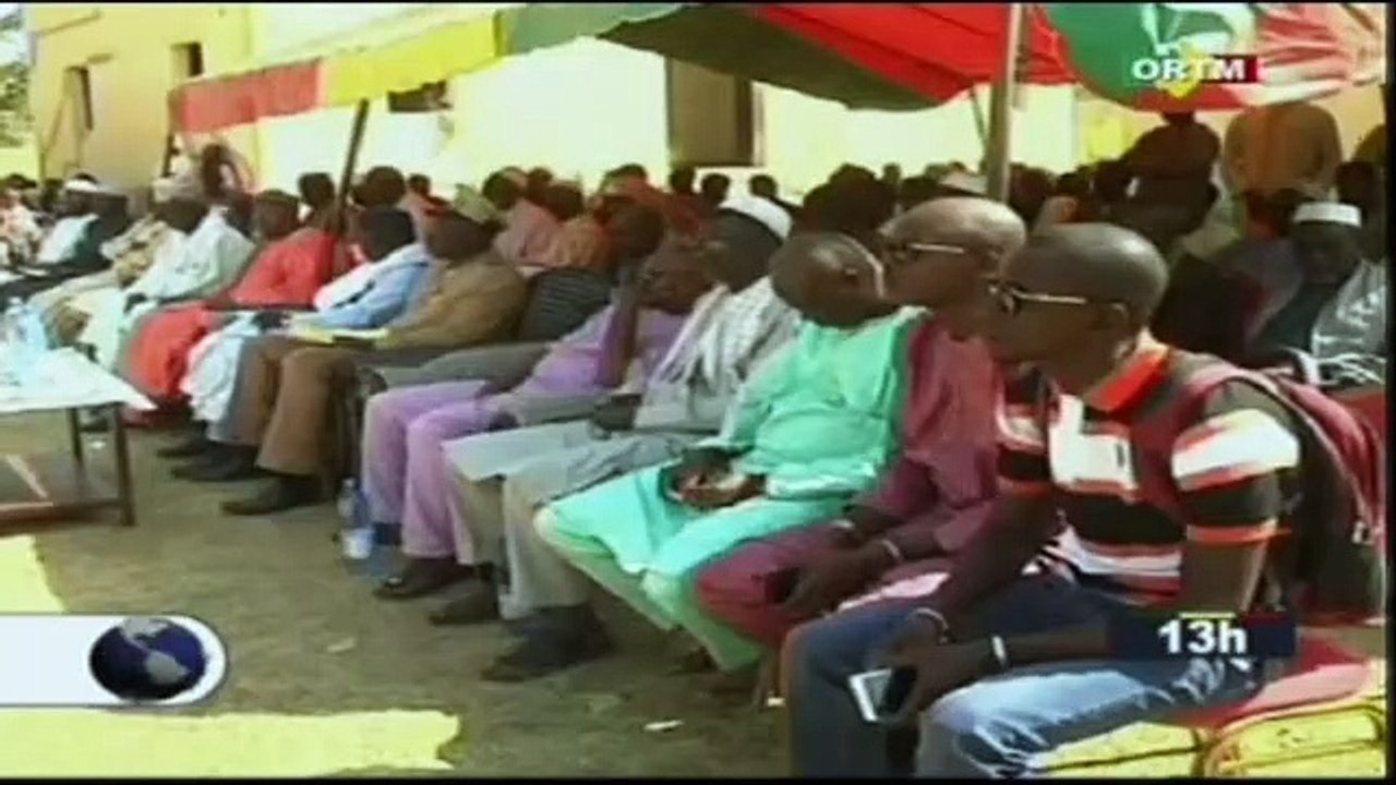 ORTM/Don de l’association Djiguiya des femmes  aux enfants démunis de Mopti